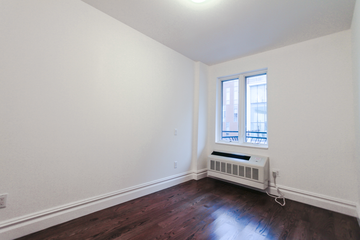 525 Myrtle Avenue, Unit 301 Brooklyn, NY 11205 - Photo 3 of 18
