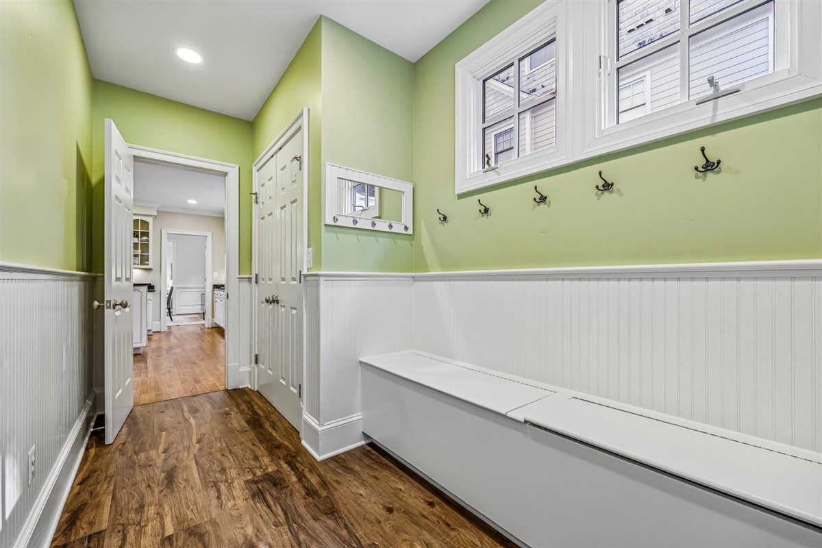 6012 Walhonding Road Bethesda, MD 20816 - Photo 23 of 59 Gallery Image 23