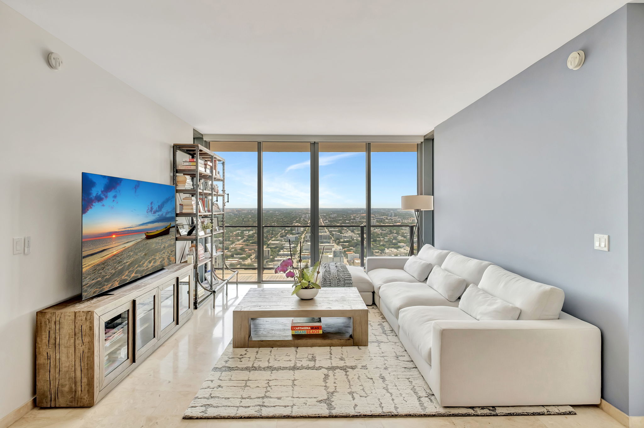 88 Southwest 7th Street, Unit 3604 Miami, FL 33130 - Photo 2 of 57