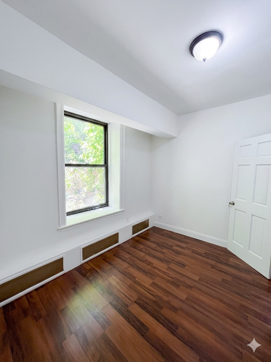 544 West 157th Street, Unit 1B Manhattan, NY 10032 - Photo 6 of 8