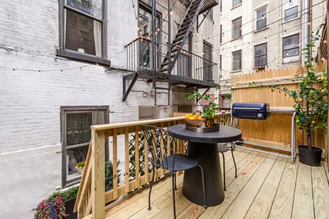 $799,000 | 170 East 92nd Street, Unit 1D | Upper East Side