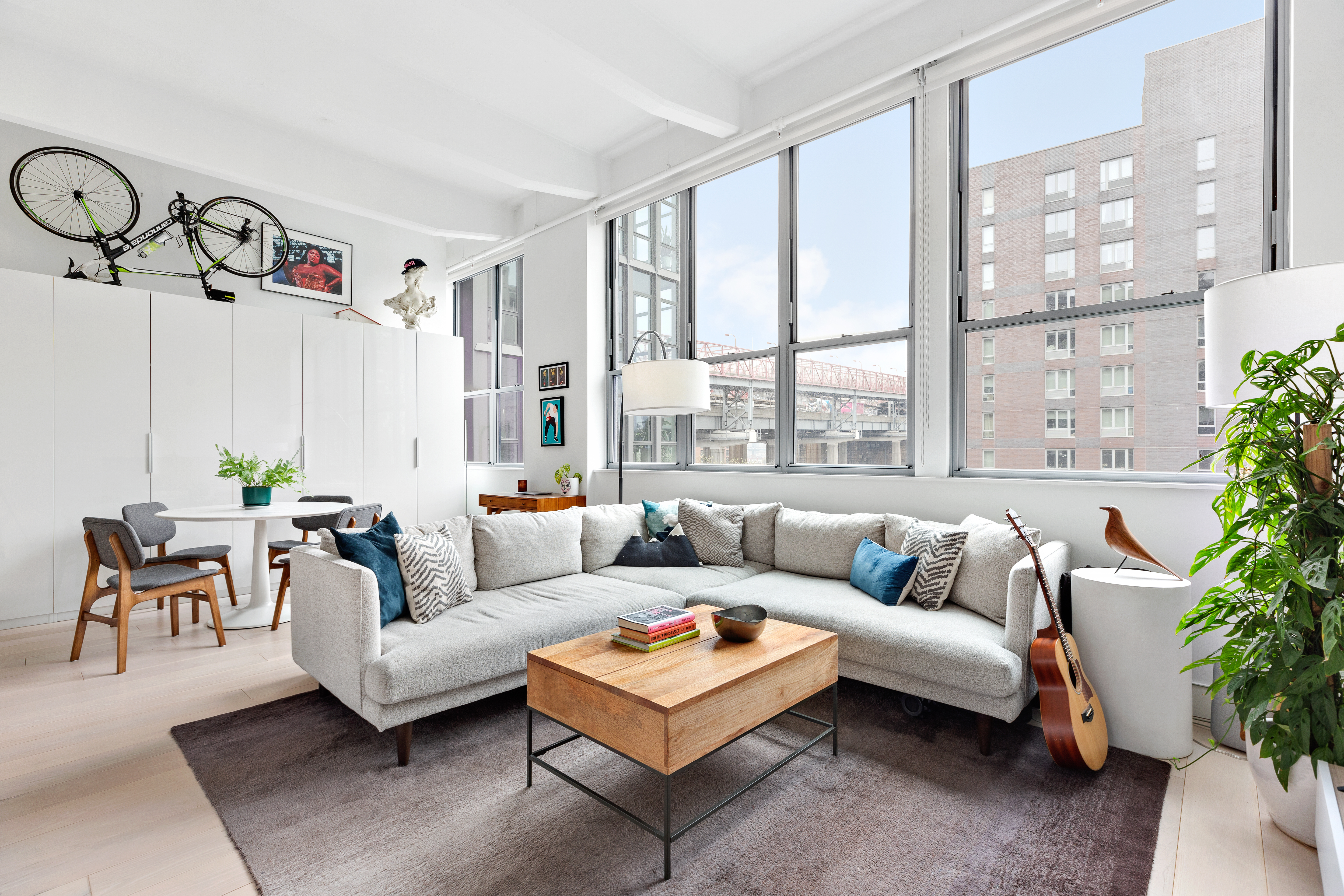 338 Berry Street, Unit 3A Brooklyn, NY 11249 - Photo 1 of 21