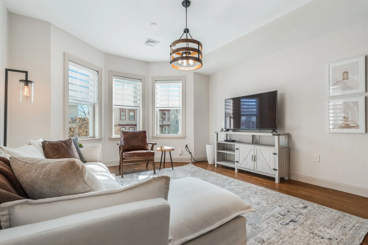 $669,000 | 115 Pleasant Street, Unit 2, Boston, MA 02125