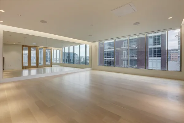 $680,000 | 501 West Avenue, Unit Undisclosed, Austin, TX 78701