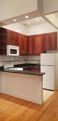 1736 2nd Avenue, Unit D Manhattan, NY 10128 - Photo 3 of 4