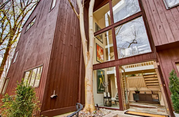 $2,800,000 | 5196 27th Street Northwest, Washington, DC 20008