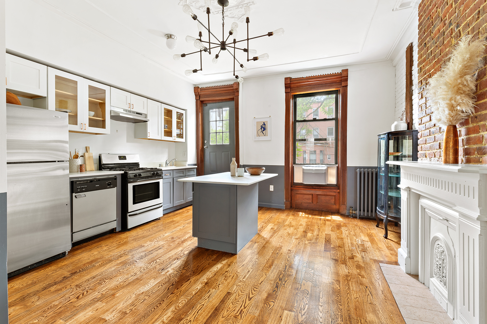 454 Jefferson Avenue Brooklyn, NY 11221 - Photo 4 of 14