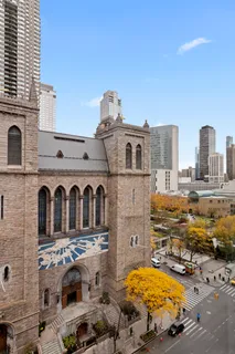 $1,590,000 | 30 West 60th Street, Unit 11M | Upper West Side