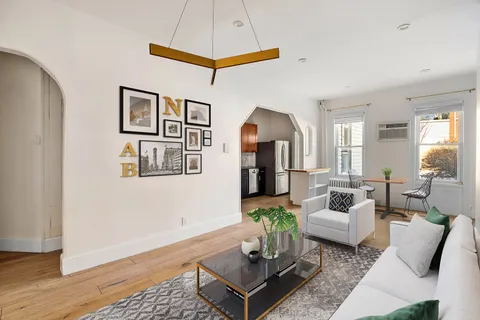 $2,399,000 | 239 Withers Street | Williamsburg