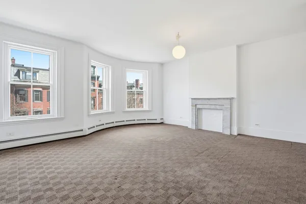 $7,500 | 150 West Concord Street, Unit 2, Boston, MA 02118