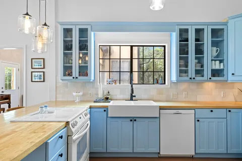 $3,825,000 | 4418 Brasada Lane, Marble Falls, TX 78654