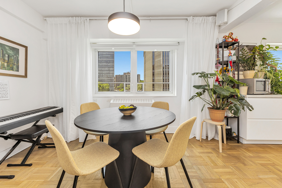 235 Adams Street, Unit 11DE Brooklyn, NY 11201 - Photo 4 of 19