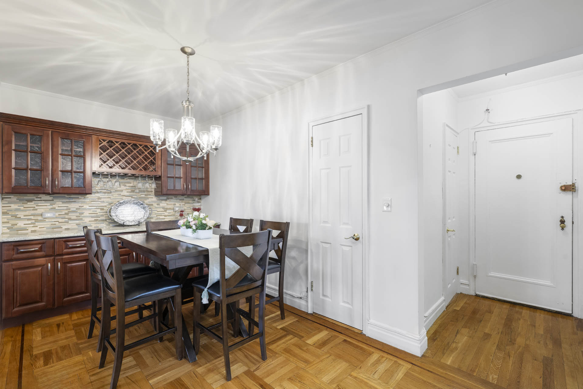3215 Netherland Avenue, Unit 5C Bronx, NY 10463 - Photo 6 of 14 a view of a dining room with furniture