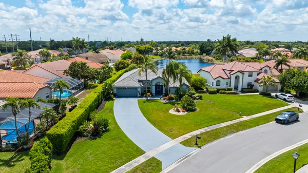 $939,000 | 20317 Hacienda Court, Boca Raton, FL 33498