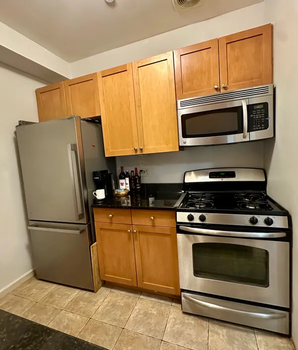 $3,900 | 1455 Royce Street, Unit 1H | Georgetown