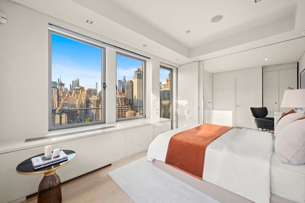 252 7th Avenue, Unit PHF Manhattan, NY 10001 - Photo 14 of 31