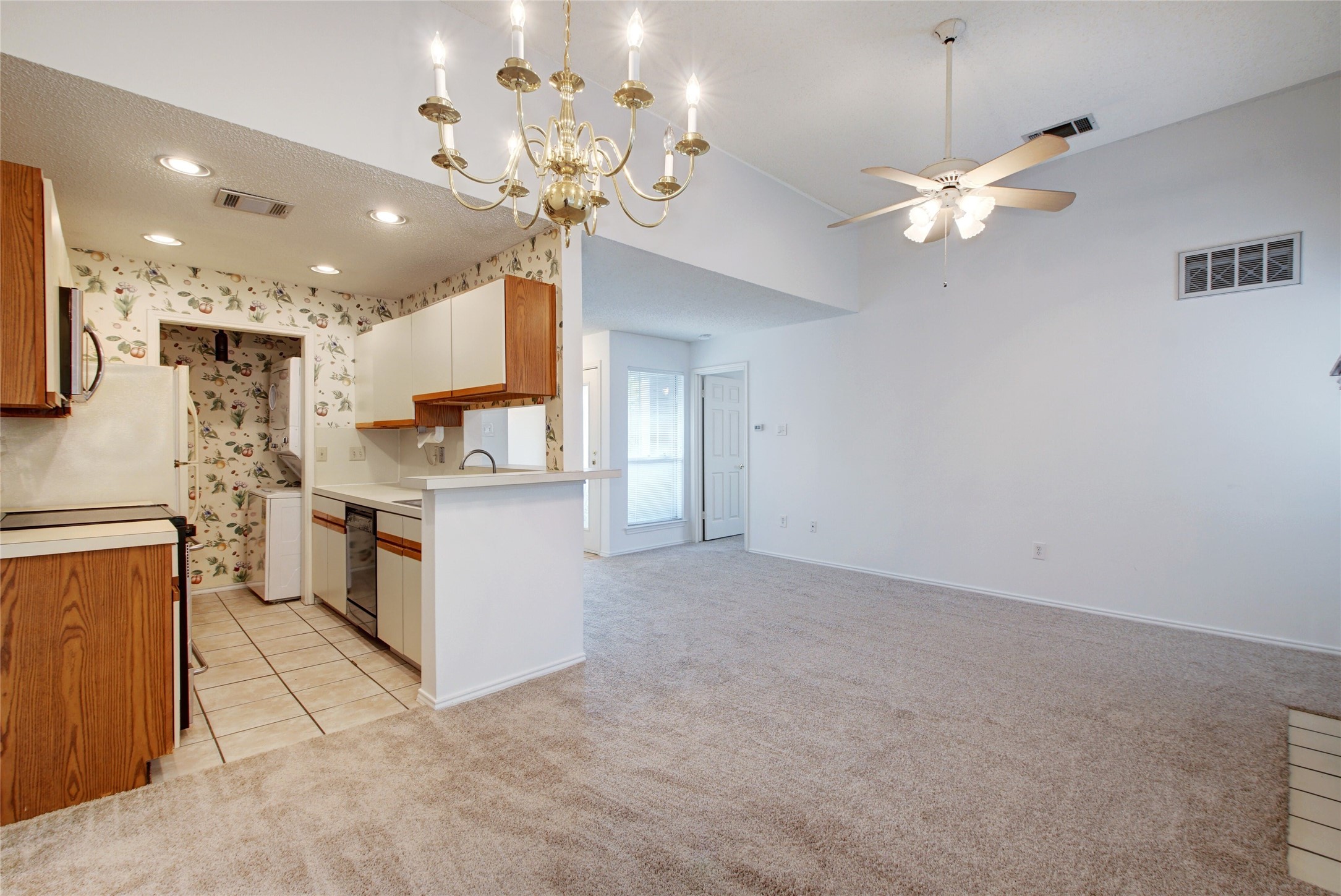 2520 Quarry Road, Unit 201 Austin, TX 78703 - Photo 2 of 30 Gallery Image 2