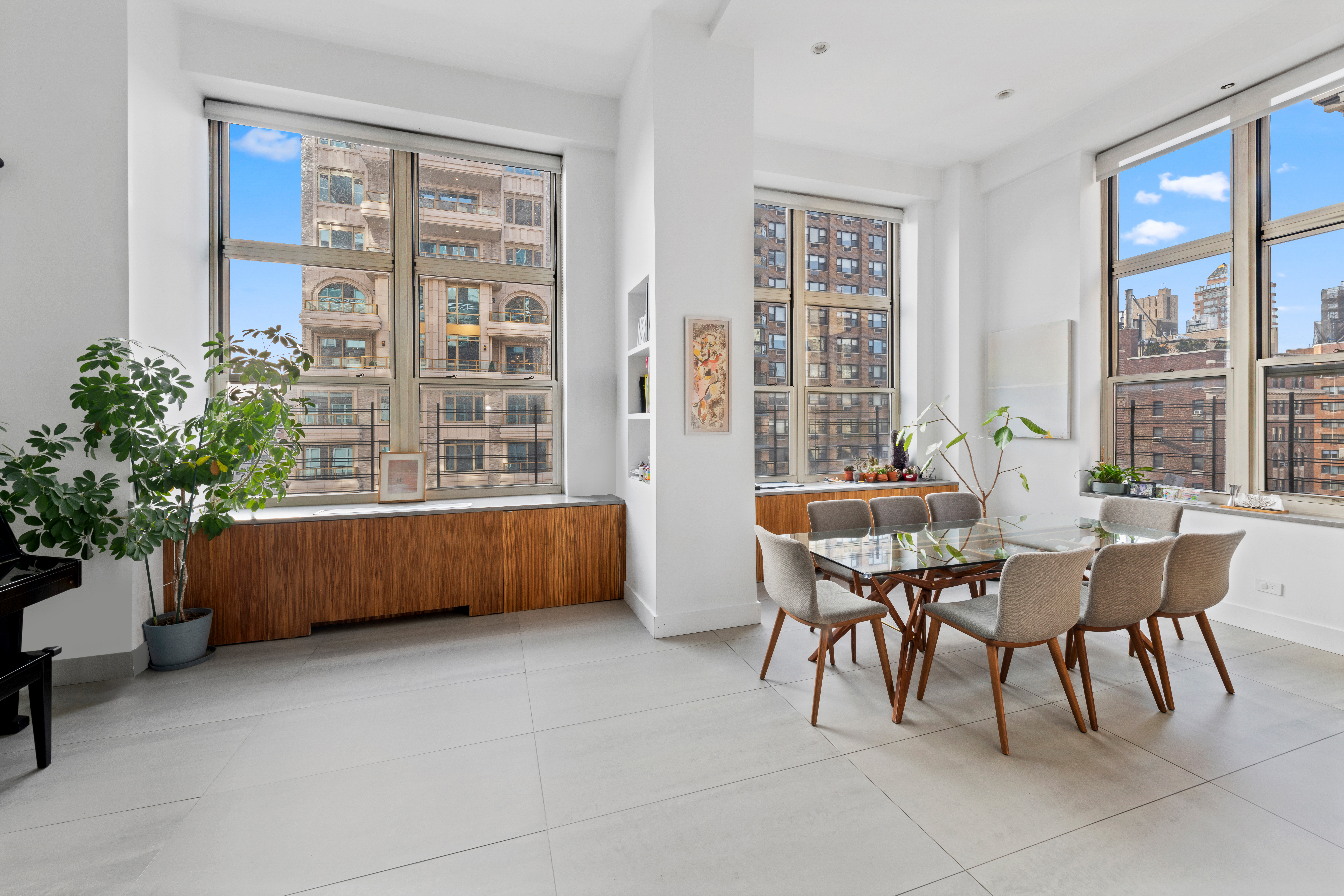 120 East 87th Street, Unit R16G Manhattan, NY 10128 - Photo 2 of 20