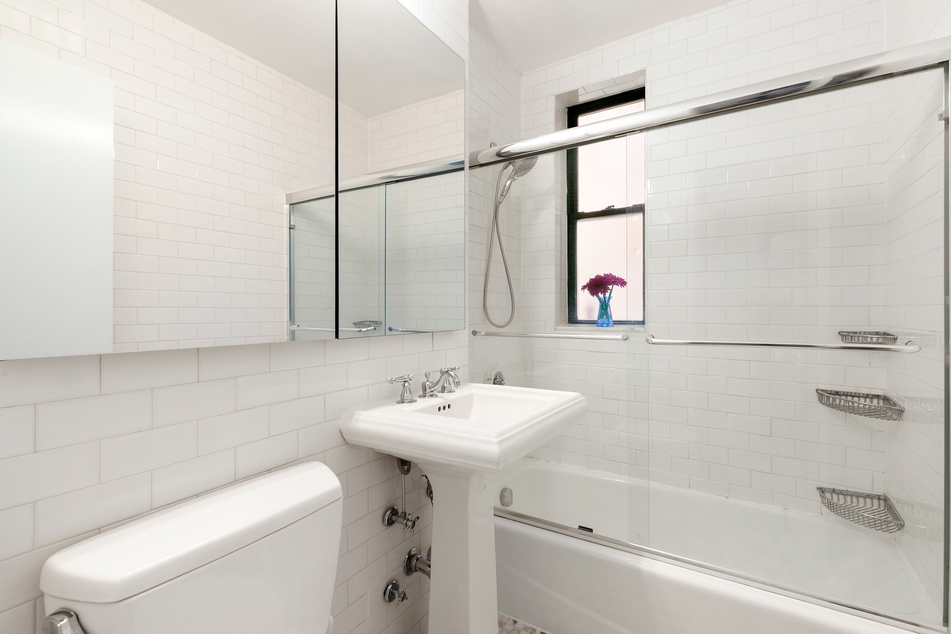 30 East 9th Street, Unit 4M Manhattan, NY 10003 - Photo 6 of 7