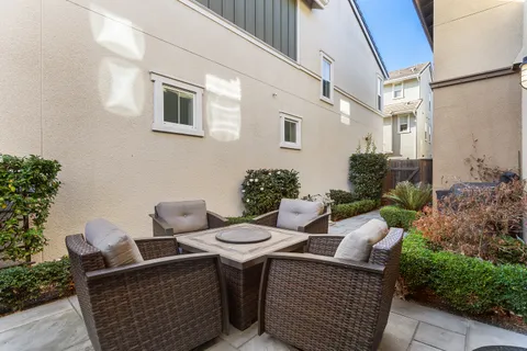 $1,650,000 | 406 Mosley Avenue, Alameda, CA 94501