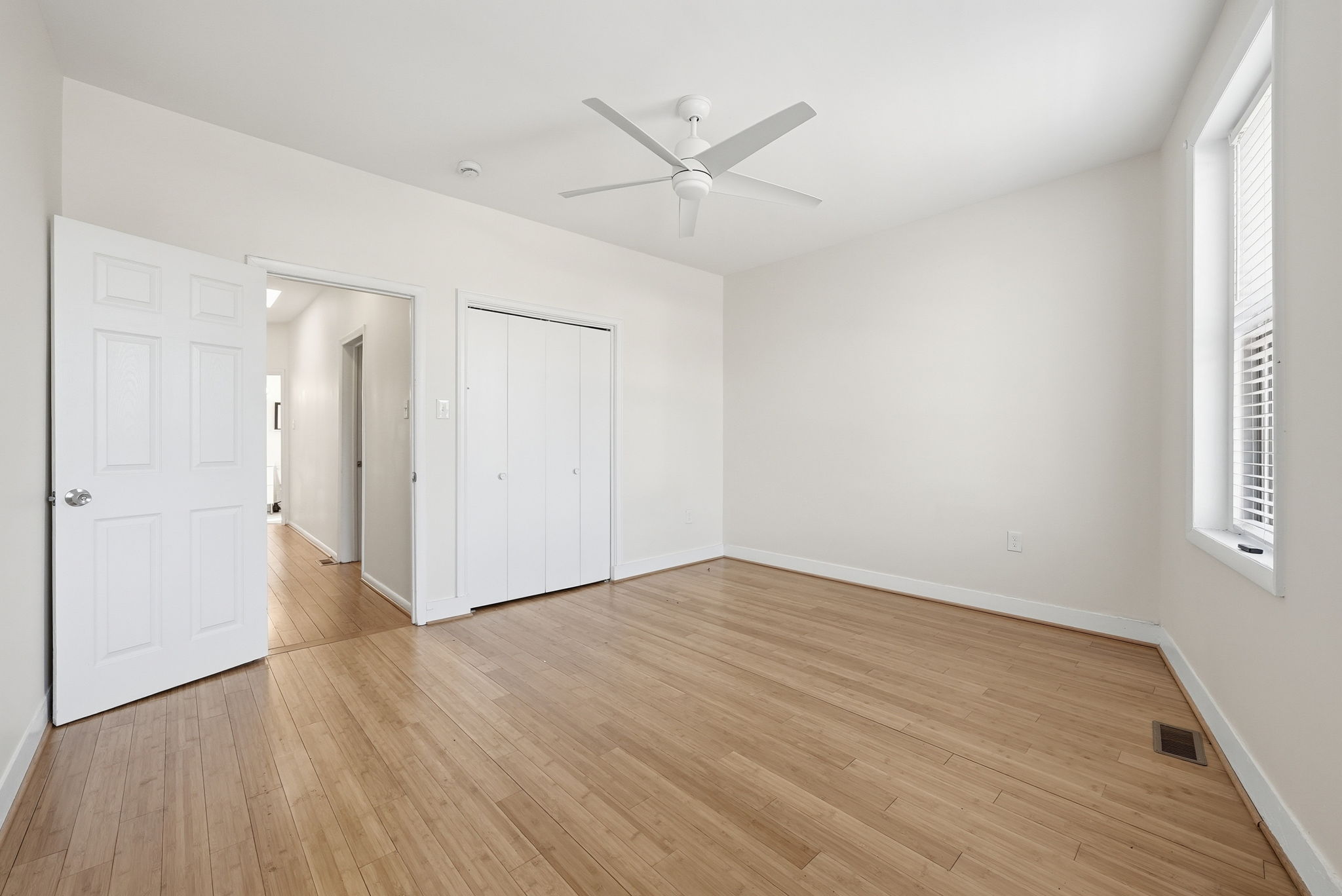 707 15th Street Northeast Washington, DC 20002 - Photo 14 of 27