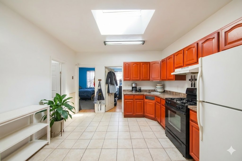 1589 Canarsie Road Brooklyn, NY 11236 - Photo 6 of 10