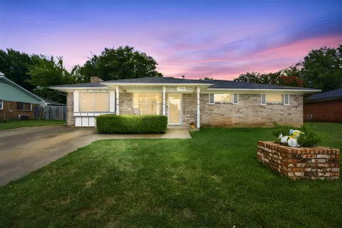 $268,000 | 1508 Hillside Drive, Midlothian, TX 76065