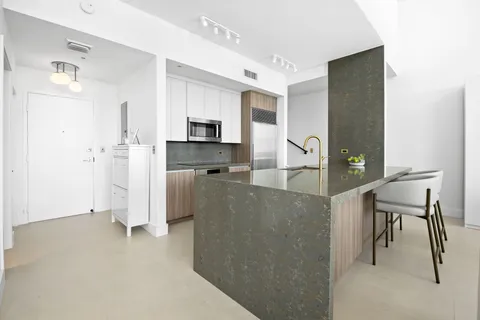 $2,125,000 | 3470 East Coast Avenue, Unit PH102, Miami, FL 33137