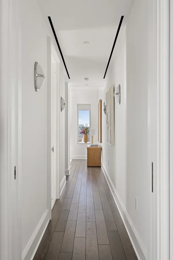 $4,250,000 | 45 East 22nd Street, Unit 32B | Flatiron