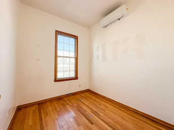 $4,200 | 66-42 Clinton Avenue, Unit 2 | Maspeth