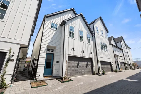 $659,900 | 3306 West 12th Street, Houston, TX 77008