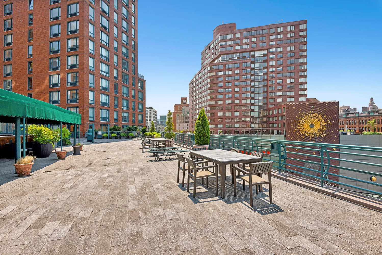 $1,050,000 | 1 Irving Place, Unit U10C | Gramercy