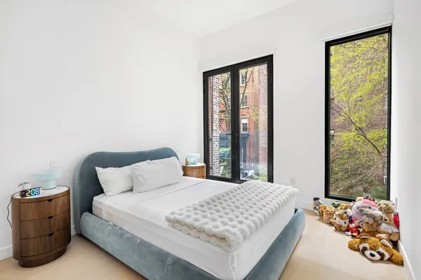 $50,000 | 442 West 22nd Street | Chelsea