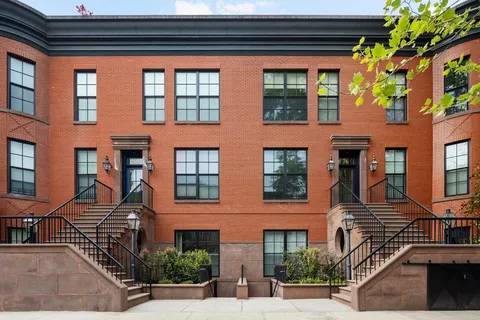 $2,600,000 | 76 Lefferts Place, Unit 1B | Clinton Hill