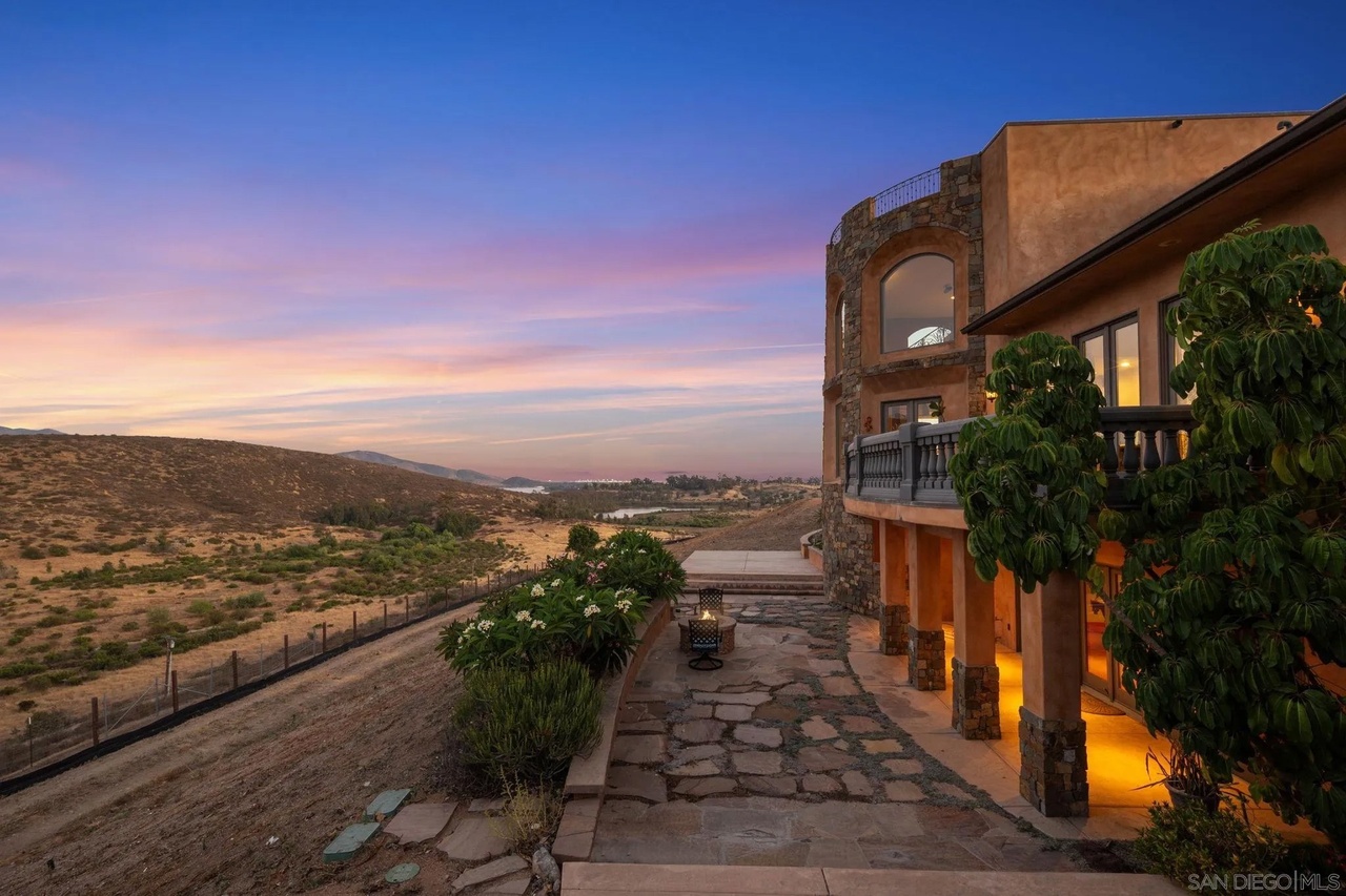 12144 Proctor Valley Road Jamul, CA 91935 - Photo 9 of 74