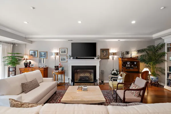 $995,000 | 1702 North Park Drive, Unit 25, Wilmington, DE 19806