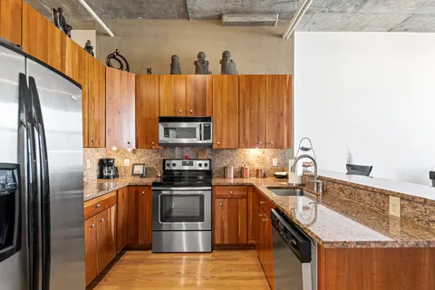 Contact Agent | 130 North 2nd Street, Unit 4B5, Philadelphia, PA 19106
