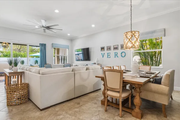 $640,000 | 4245 Diamond Square, Vero Beach, FL 32967