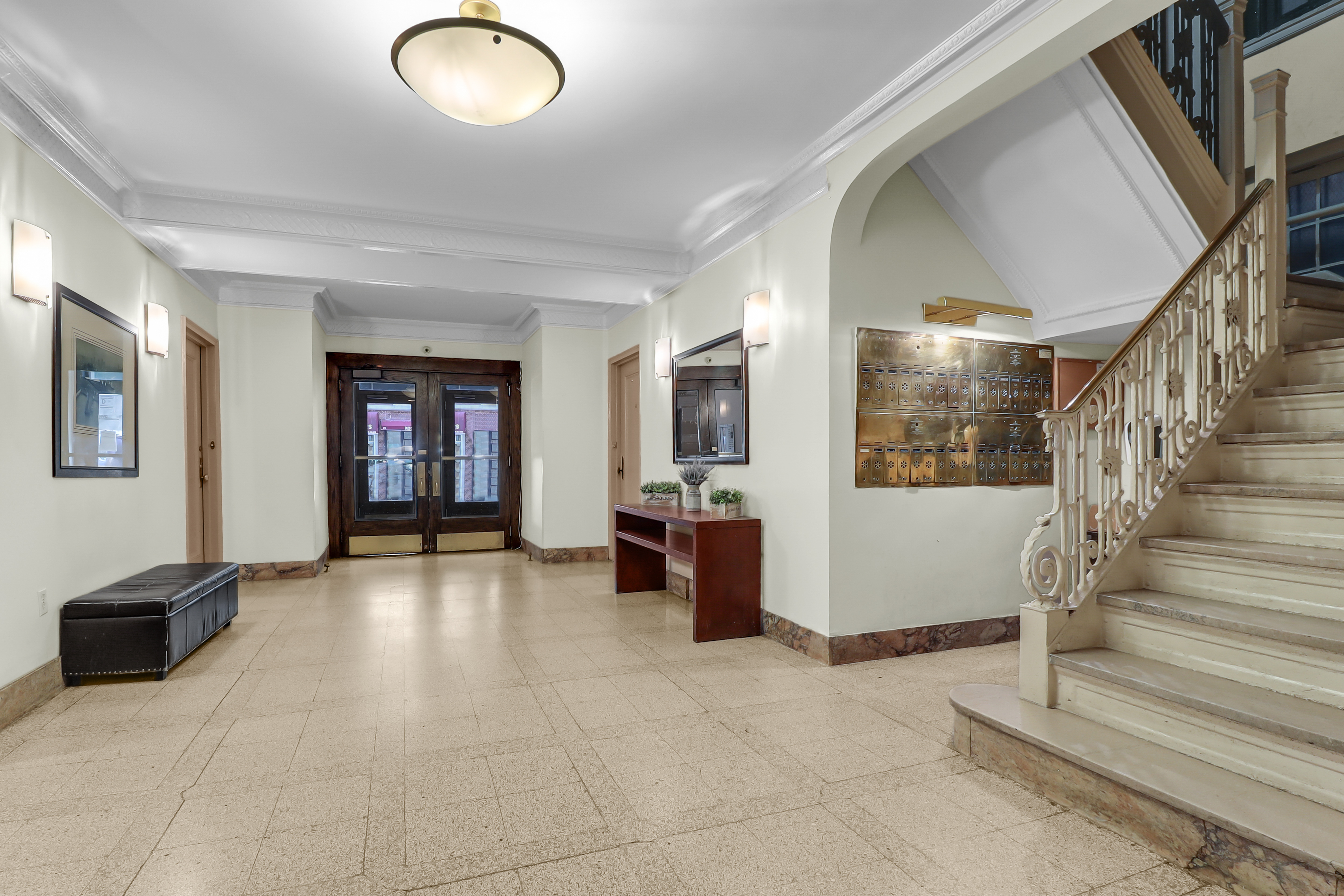 269 West 72nd Street, Unit 6AB Manhattan, NY 10023 - Photo 9 of 11