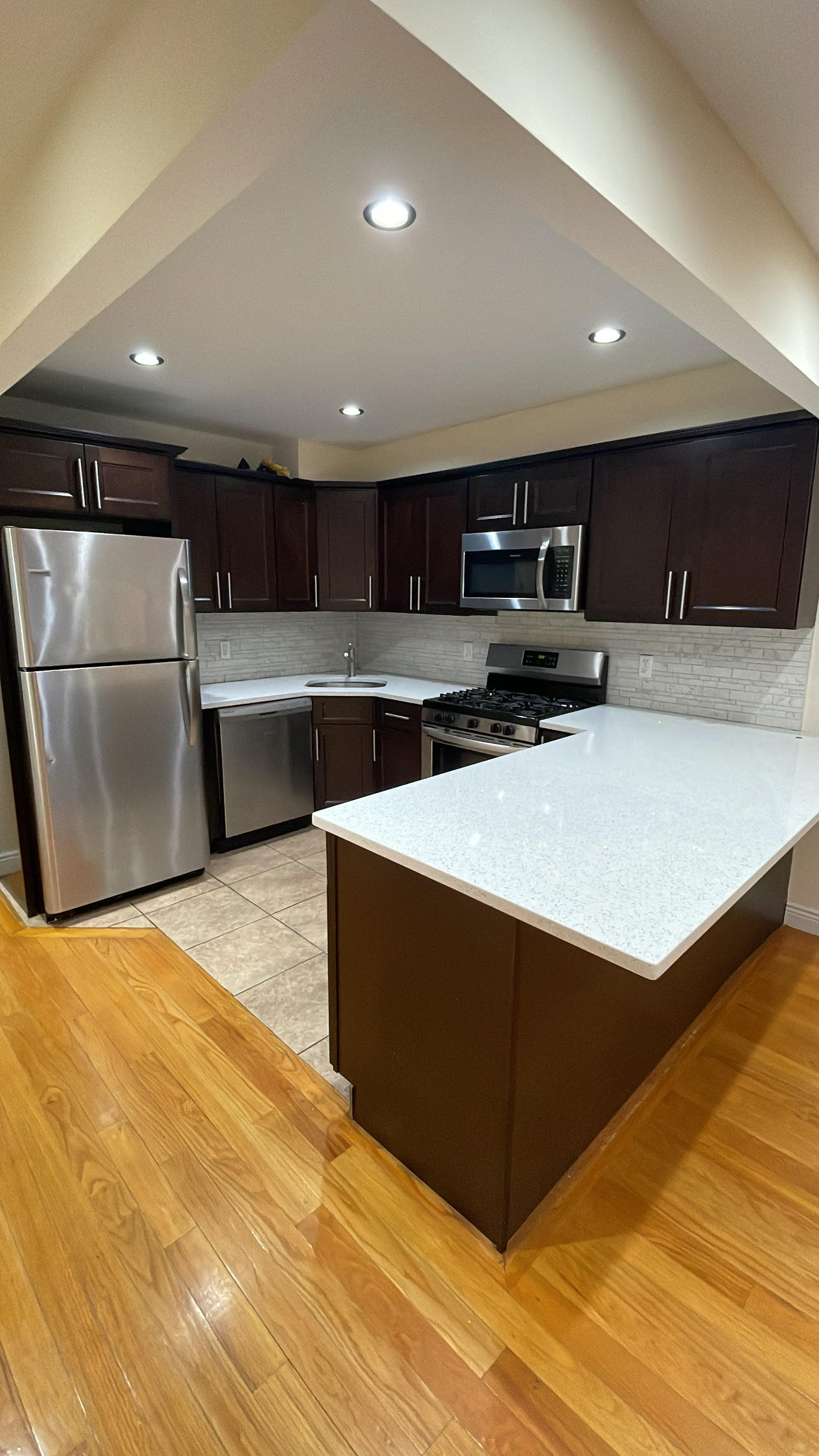 71-01 Cooper Avenue, Unit 3FAM Queens, NY 11385 - Photo 3 of 12