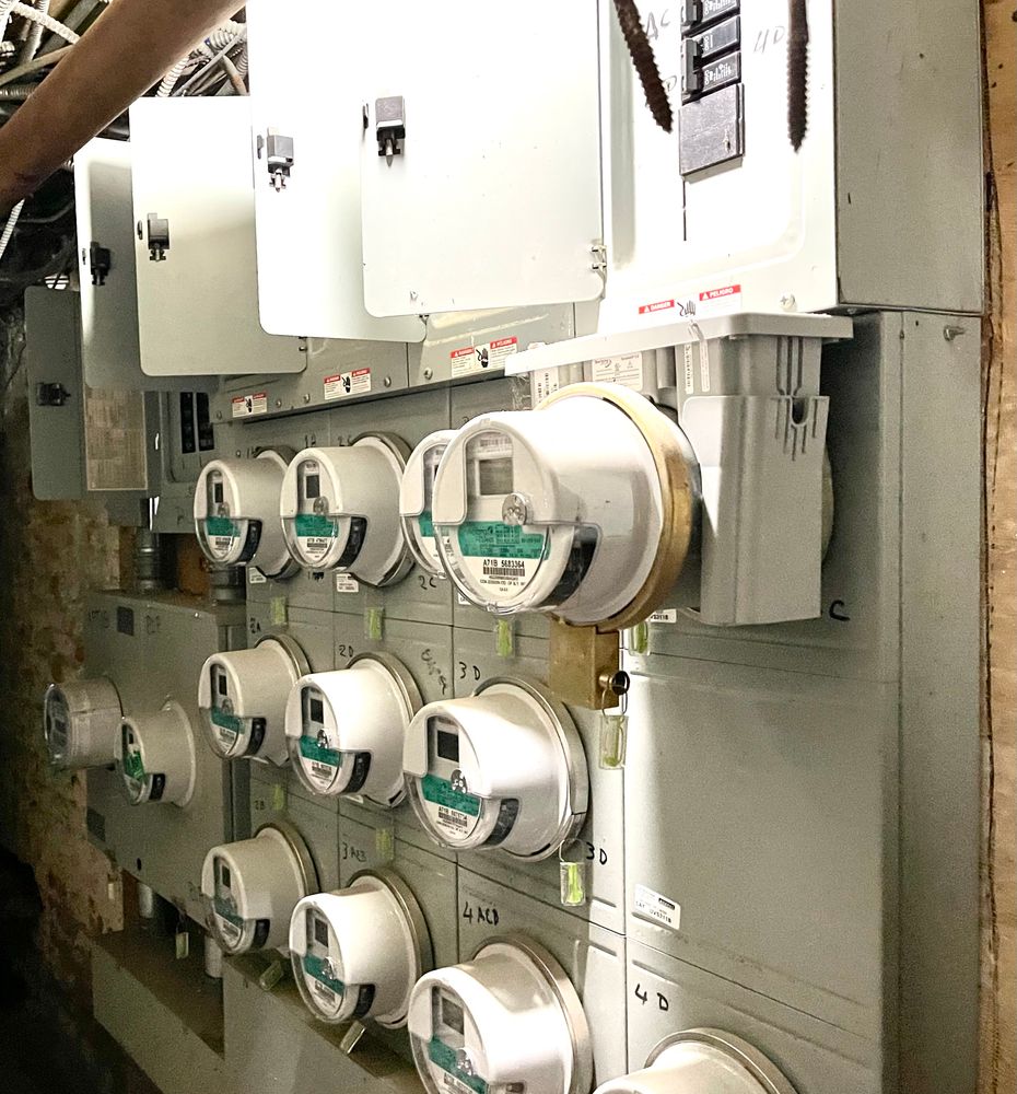 1672 Park Avenue Manhattan, NY 10035 - Photo 29 of 35 a close view of water heater room