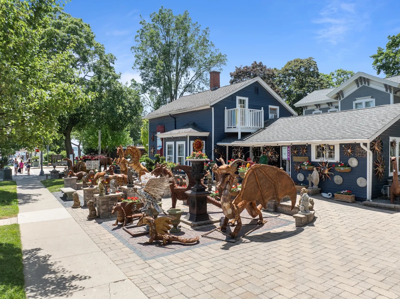 $1,650,000 | 905 West Main Street, Lake Geneva, WI 53147