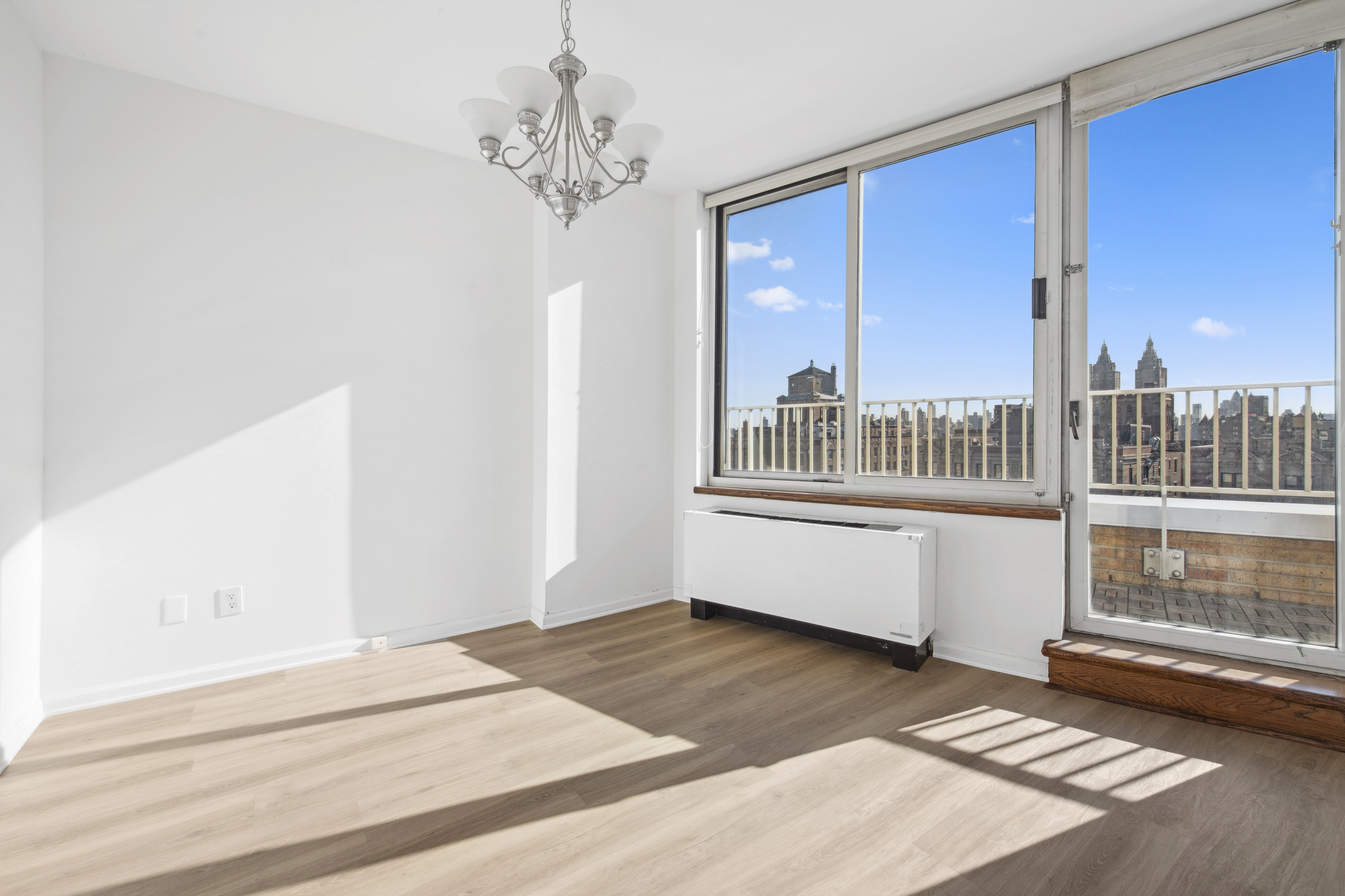 201 West 72nd Street, Unit 18A Manhattan, NY 10023 - Photo 5 of 14