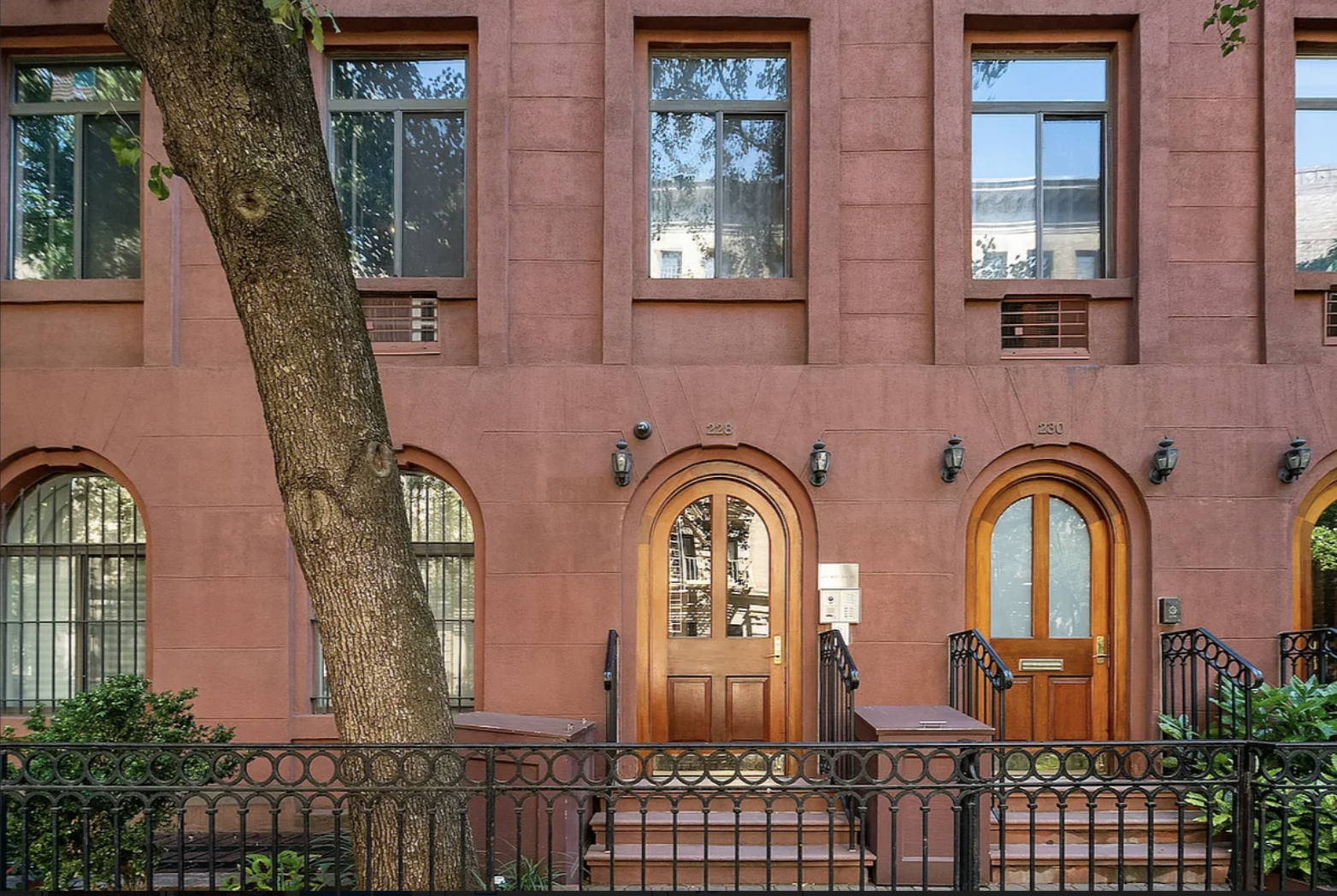228 West 21st Street, Unit 2 Manhattan, NY 10011 - Photo 10 of 14 a view of building entrance