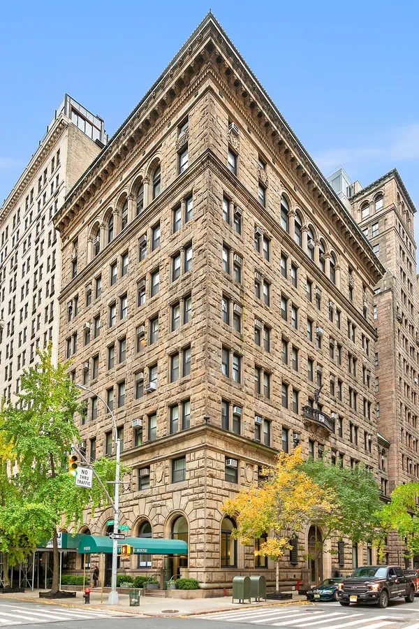 $5,100 | 4 Lexington Avenue, Unit 8F | Gramercy