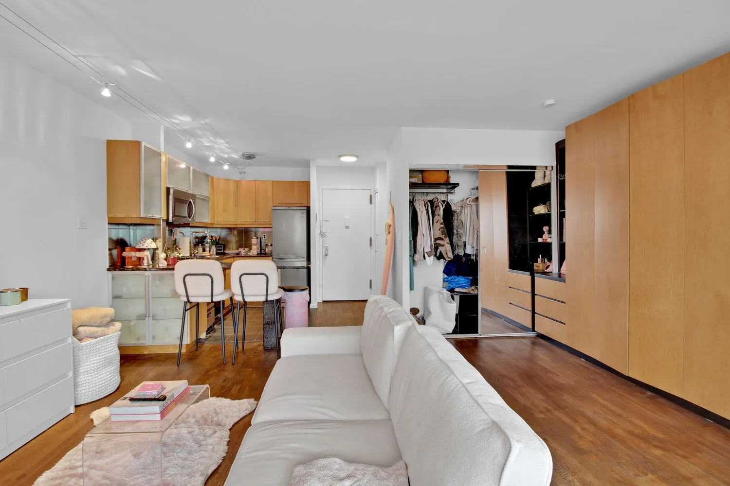 $3,350 | 408 8th Avenue, Unit 8B | Chelsea