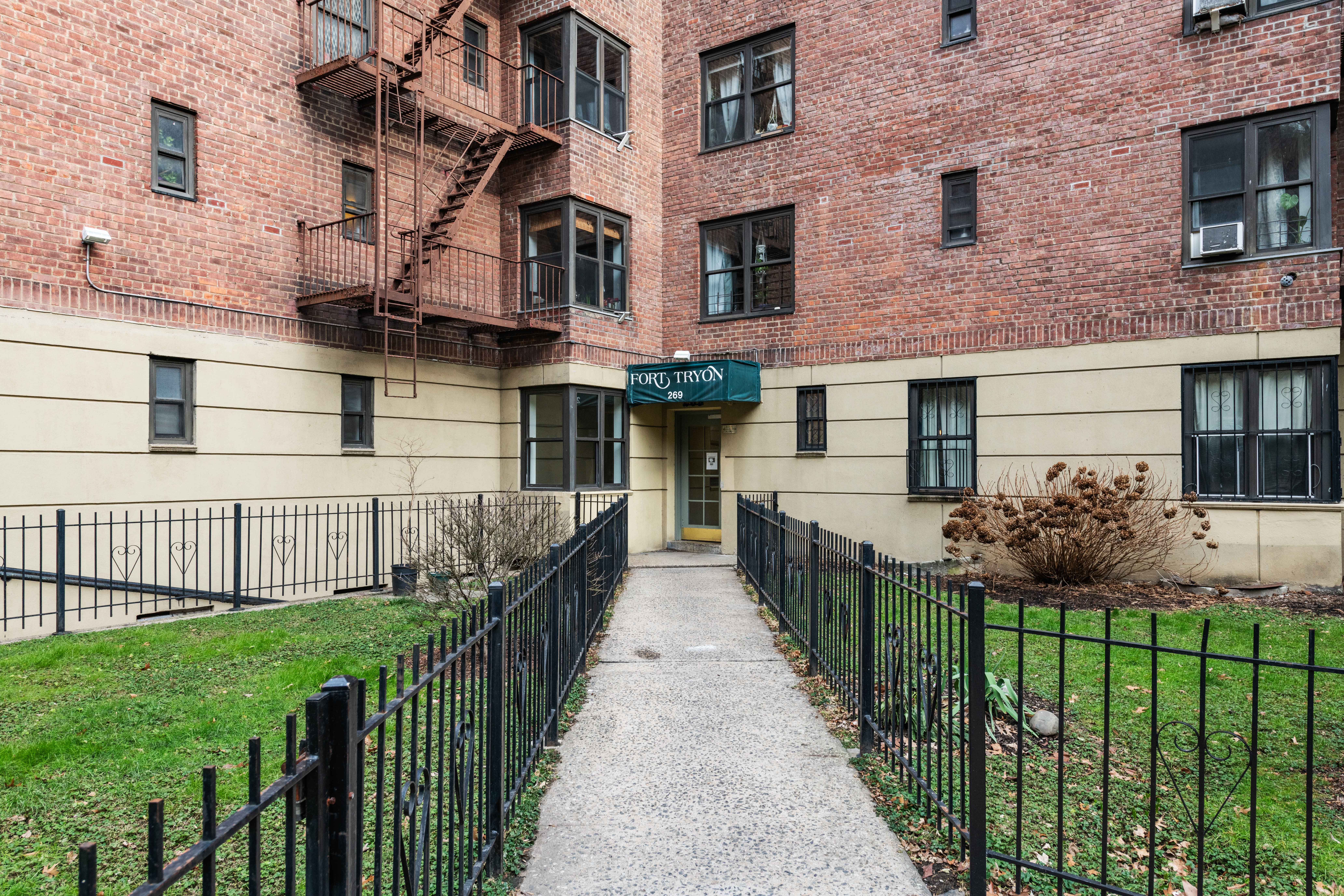 4523 Broadway, Unit 3E Manhattan, NY 10040 - Photo 8 of 11