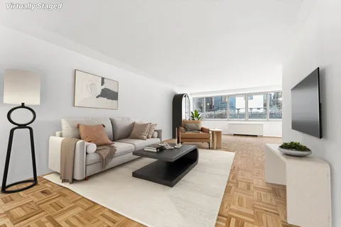 $850,000 | 315 West 70th Street, Unit 2D | Upper West Side