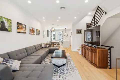 $724,900 | 1305 North 27th Street, Unit 5, Philadelphia, PA 19121