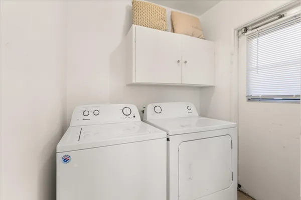 $735,000 | 6819 Orange Avenue, Long Beach, CA 90805